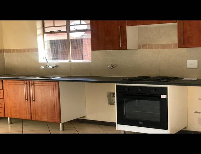 2 BEDROOM APARTMENT FOR SALE IN EQUESTRIA